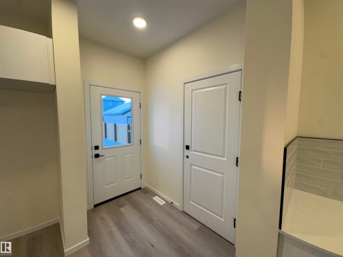 41 Eton Link, Spruce Grove, AB - Indoor Photo Showing Other Room