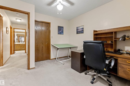 4024 28 Avenue, Edmonton, AB - Indoor Photo Showing Office