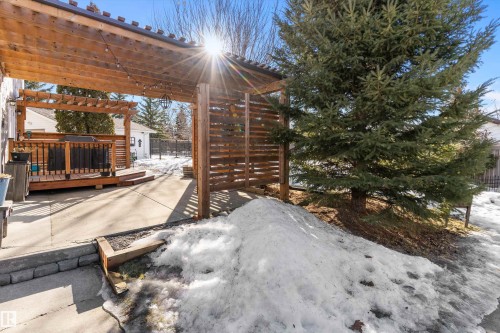 317 Grand Meadow Crescent, Edmonton, AB - Outdoor