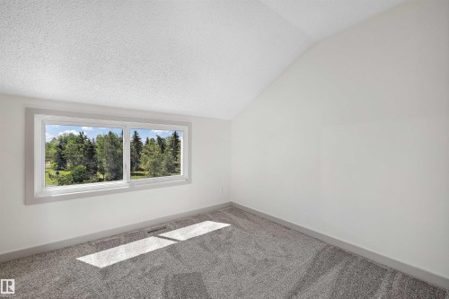 189 Lancaster Terrace, Edmonton, AB - Indoor Photo Showing Other Room