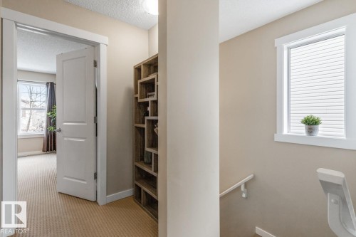 208 57 Street, Edmonton, AB - Indoor Photo Showing Other Room