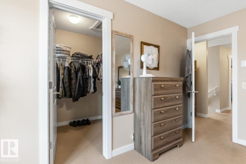 208 57 Street, Edmonton, AB - Indoor