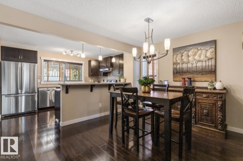 208 57 Street, Edmonton, AB - Indoor Photo Showing Dining Room