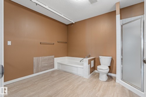 407 5204 25 Avenue, Edmonton, AB - Indoor Photo Showing Bathroom