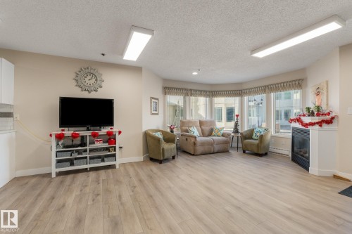 407 5204 25 Avenue, Edmonton, AB - Indoor