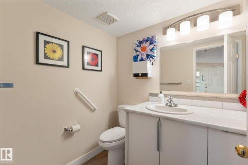 407 5204 25 Avenue, Edmonton, AB - Indoor Photo Showing Bathroom