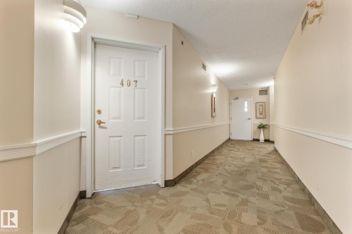 407 5204 25 Avenue, Edmonton, AB - Indoor Photo Showing Other Room