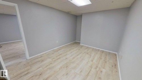 12211 52 Street, Edmonton, AB - Indoor Photo Showing Other Room
