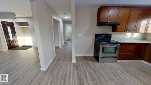 12211 52 Street, Edmonton, AB - Indoor Photo Showing Kitchen