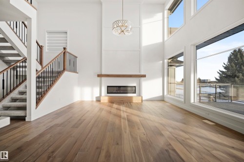 1538 Howes Place, Edmonton, AB - Indoor With Fireplace