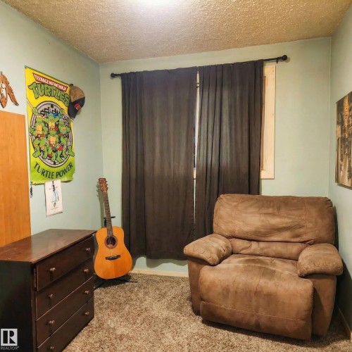 14225 32 Street, Edmonton, AB - Indoor