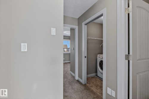 3347 Weidle Way, Edmonton, AB -  Photo Showing Other Room
