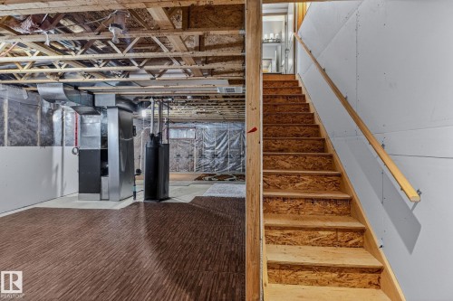 3347 Weidle Way, Edmonton, AB - Indoor Photo Showing Other Room