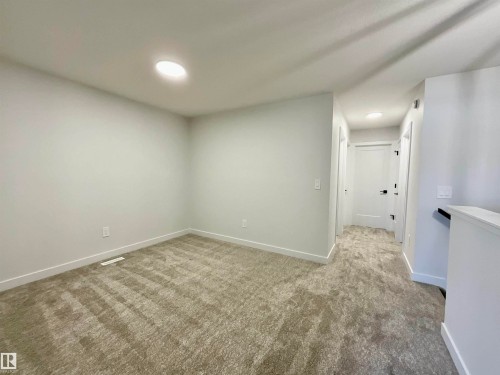 63 Sienna Boulevard, Fort Saskatchewan, AB - Indoor Photo Showing Other Room