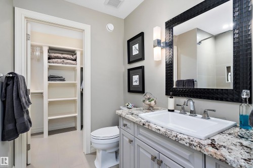 3054 Watson Landing Sw, Edmonton, AB - Indoor Photo Showing Bathroom