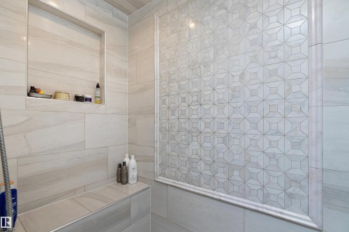 3054 Watson Landing Sw, Edmonton, AB - Indoor Photo Showing Bathroom