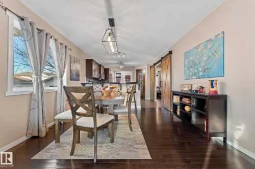 181 62 St, Edmonton, AB - Indoor Photo Showing Dining Room