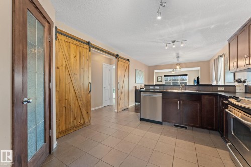 181 62 St, Edmonton, AB - Indoor Photo Showing Kitchen With Double Sink
