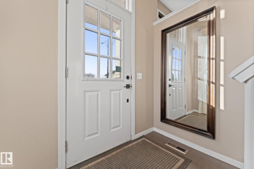 181 62 St, Edmonton, AB - Indoor Photo Showing Other Room