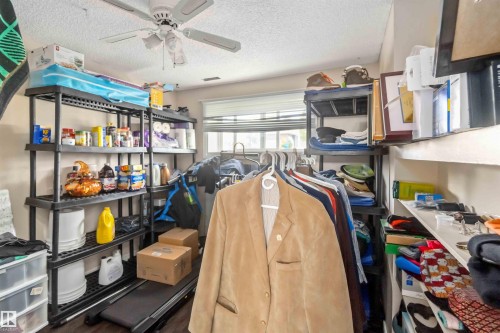 2508 49 Street, Edmonton, AB - Indoor With Storage
