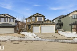 9 Ellesboro Close NW  St. Albert, AB T8N 3L4