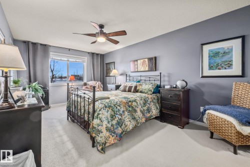120 278 Suder Greens Drive, Edmonton, AB - Indoor Photo Showing Bedroom