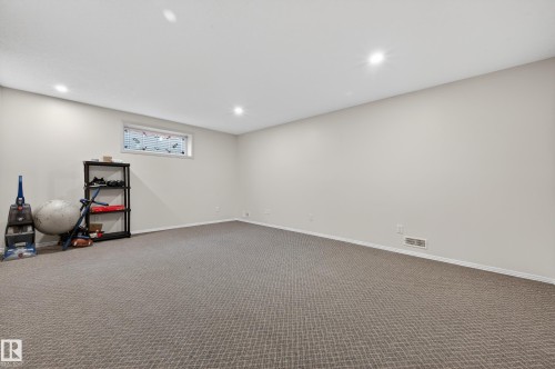 6840 159A Avenue, Edmonton, AB - Indoor