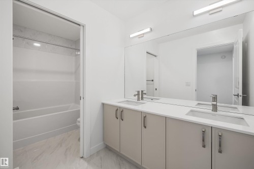 73 Sumac Close, Fort Saskatchewan, AB - Indoor Photo Showing Bathroom