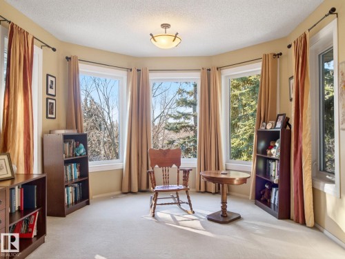 220 Ronning Close, Edmonton, AB - Indoor