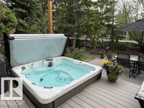 220 Ronning Close, Edmonton, AB - Outdoor With Deck Patio Veranda