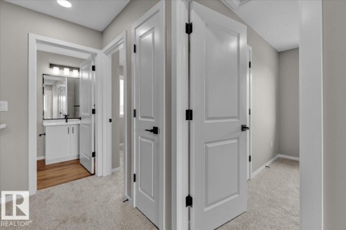 43 Eton Link, Spruce Grove, AB - Indoor Photo Showing Other Room