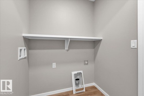 43 Eton Link, Spruce Grove, AB - Indoor With Storage