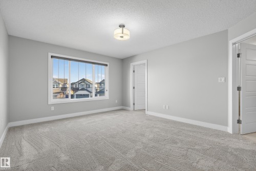 1523 Darby Bay, Edmonton, AB - Indoor