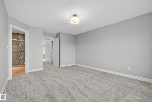 1523 Darby Bay, Edmonton, AB - Indoor Photo Showing Other Room