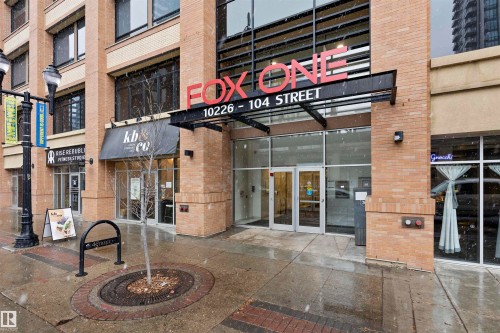 905 10226 104 Street, Edmonton, AB - Outdoor