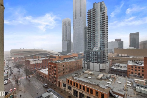 905 10226 104 Street, Edmonton, AB - Outdoor With Facade