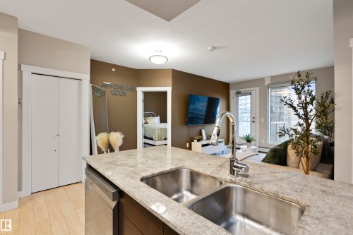 905 10226 104 Street, Edmonton, AB - Indoor Photo Showing Kitchen With Double Sink