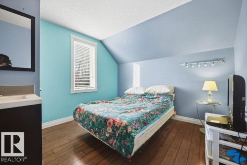 12212 95A Street, Edmonton, AB - Indoor Photo Showing Bedroom