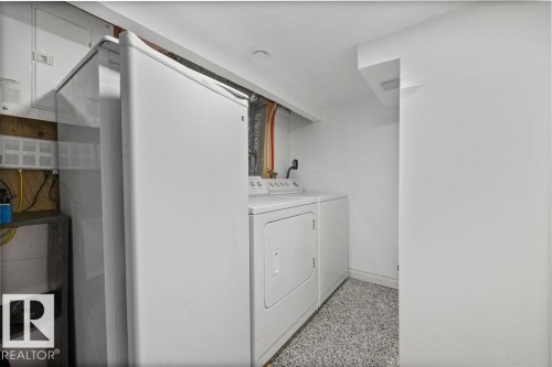 12212 95A Street, Edmonton, AB - Indoor Photo Showing Other Room
