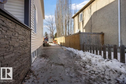 12212 95A Street, Edmonton, AB - Outdoor