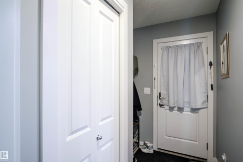 4027 3 Street Nw, Edmonton, AB - Indoor Photo Showing Other Room