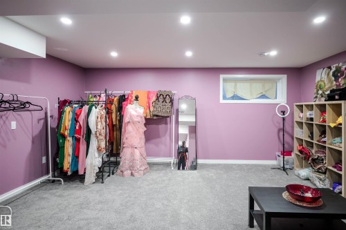 4027 3 Street Nw, Edmonton, AB - Indoor