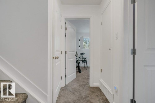 7611 141 Avenue Nw, Edmonton, AB - Indoor Photo Showing Other Room