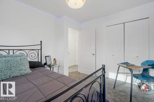 7611 141 Avenue Nw, Edmonton, AB - Indoor Photo Showing Bedroom