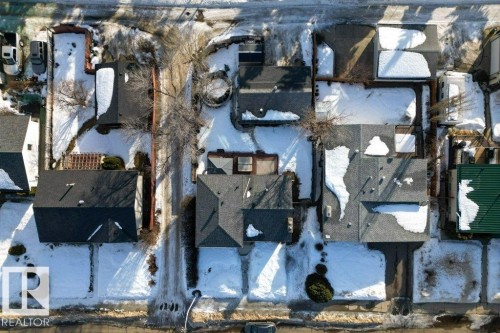 7611 141 Avenue Nw, Edmonton, AB - Outdoor