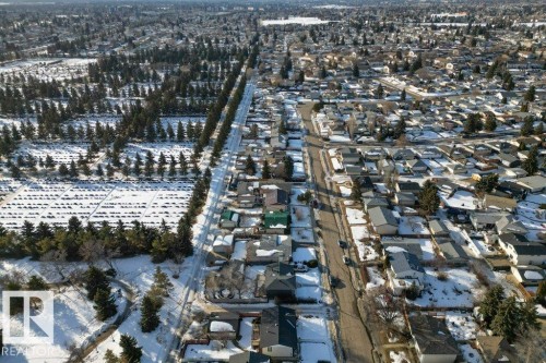 7611 141 Avenue Nw, Edmonton, AB - Outdoor With View