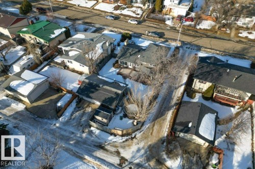 7611 141 Avenue Nw, Edmonton, AB - Outdoor With View