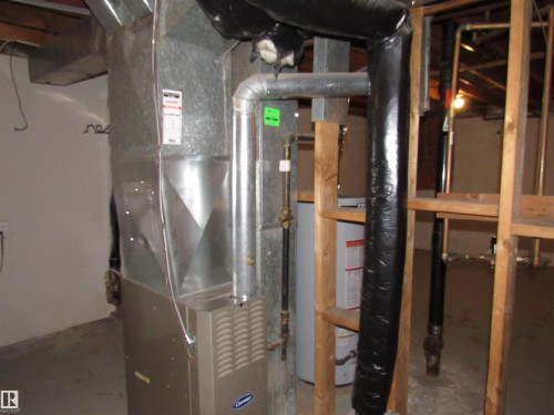 122 3308 113 Avenue, Edmonton, AB - Indoor Photo Showing Basement