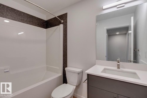 7118 50A Avenue, Beaumont, AB - Indoor Photo Showing Bathroom