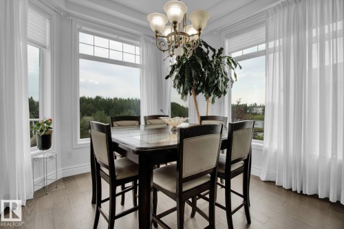 251 Galland Close, Edmonton, AB - Indoor Photo Showing Dining Room